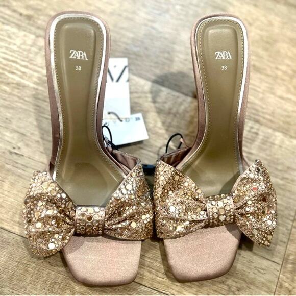 ZARA Bow Heels NWT - Picture 1 of 14